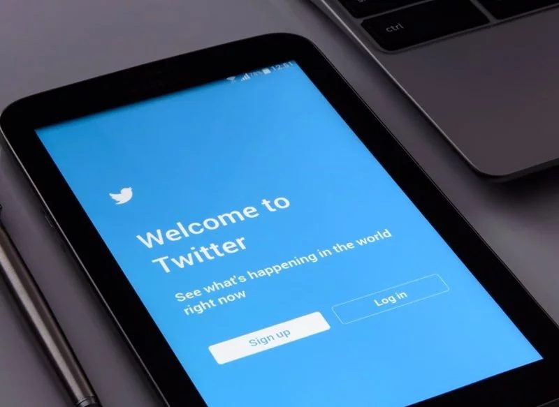 LA CONSEJERA DELEGADA DE TWITTER RECONOCE QUE ES UNA APUESTA ARRIESGADA
