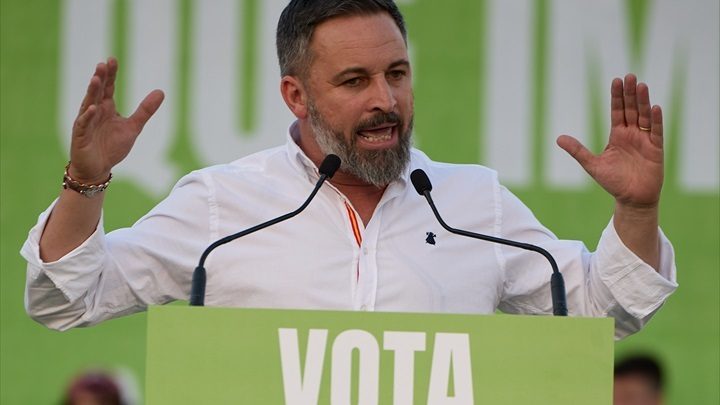 Vox está herido, pero Abascal no lo sabe 1 Moncloa EuropaPress 5346206 candidato vox presidente gobierno santiago abascal acto cierre campana vox edited Moncloa