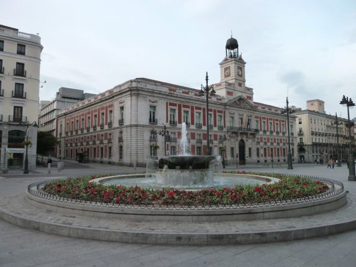 Madrid seguirá enviando las cartas de ahorro fiscal tras heredar a pesar de haber pedido «disculpas»