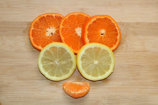 exprimir frutas