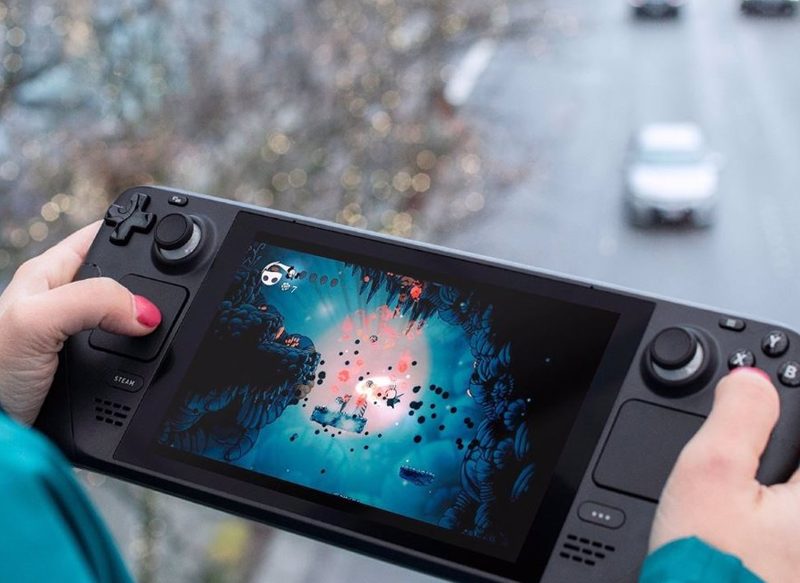 SWITCH Y STEAM DECK, ENTRE LAS MEJORES CONSOLAS PORTÁTILES DEL MOMENTO