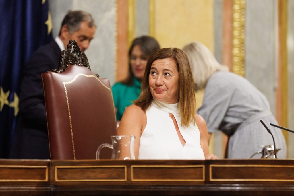 La presidenta del Congreso, Francina Armengol, durante la Sesión Constitutiva de la XV Legislatura en el Congreso de los Diputados, a 17 de agosto de 2023, en Madrid (España). L