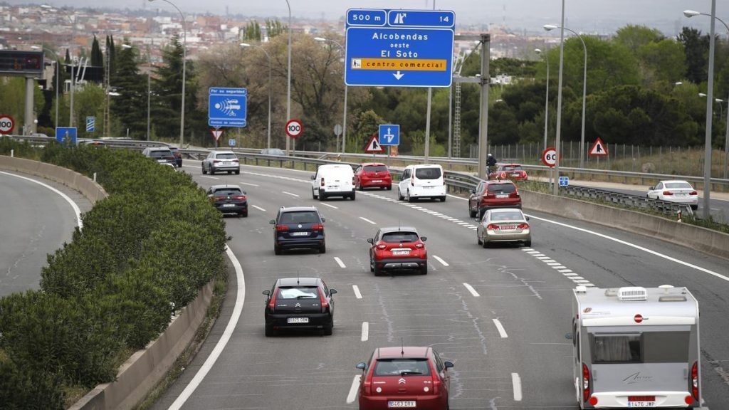 La DGT revela el dispositivo para ahuyentar a los animales en carretera 3 Moncloa carretera Moncloa