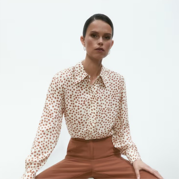 Blusa Estampada con Hombros Descubiertos