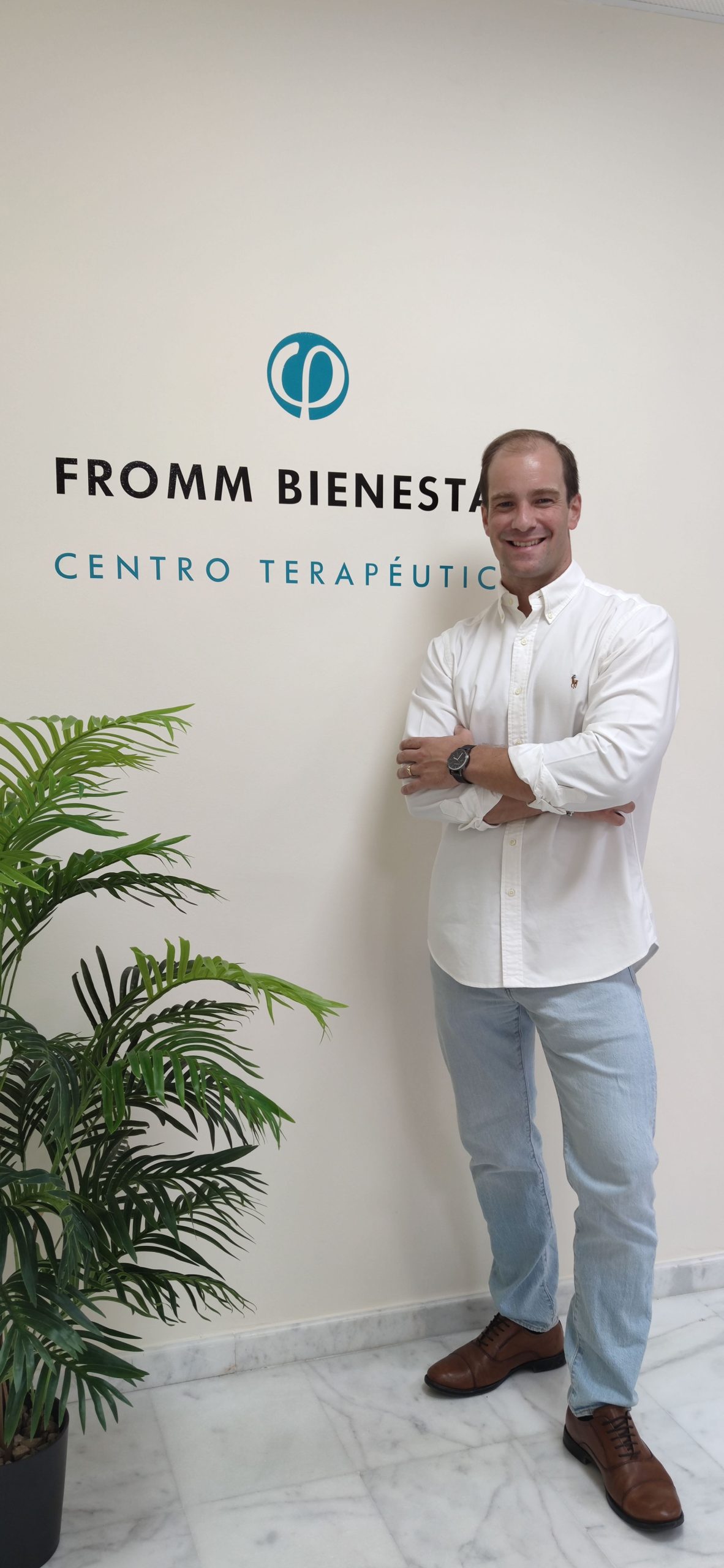 Antonio Molina Director Centro Teraputico Fromm Bienestar scaled Moncloa