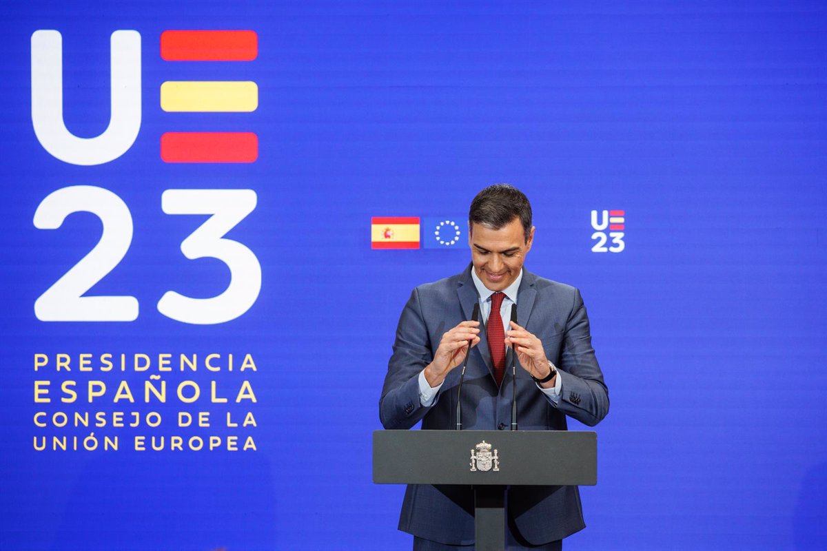 Pedro-Sanchez-Manifestacion-granada- UE