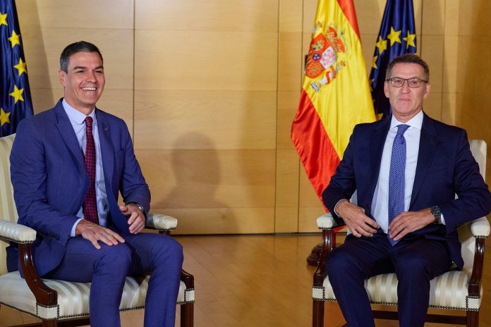 Sánchez y Feijóo ni se saludaron en la celebración del Día de la Constitución