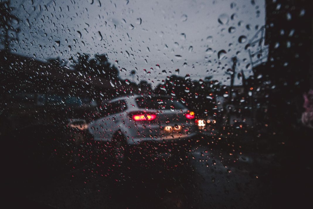 conducir lluvia