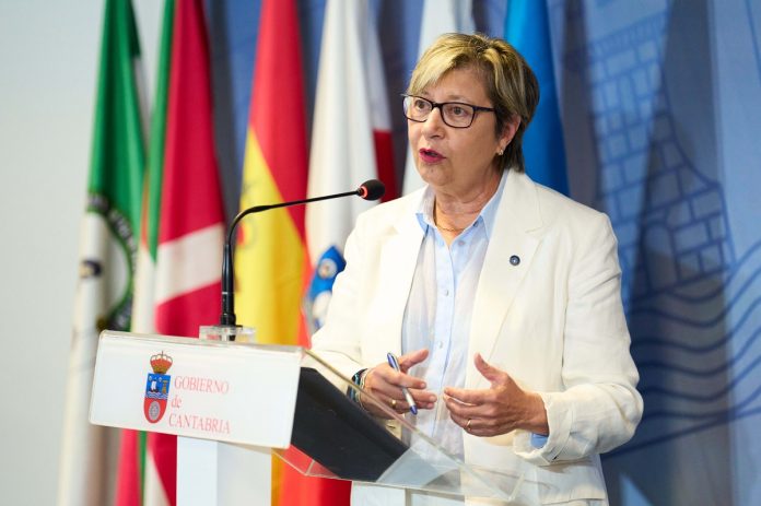 La diputada del PP, Rosa Quintana Carballo