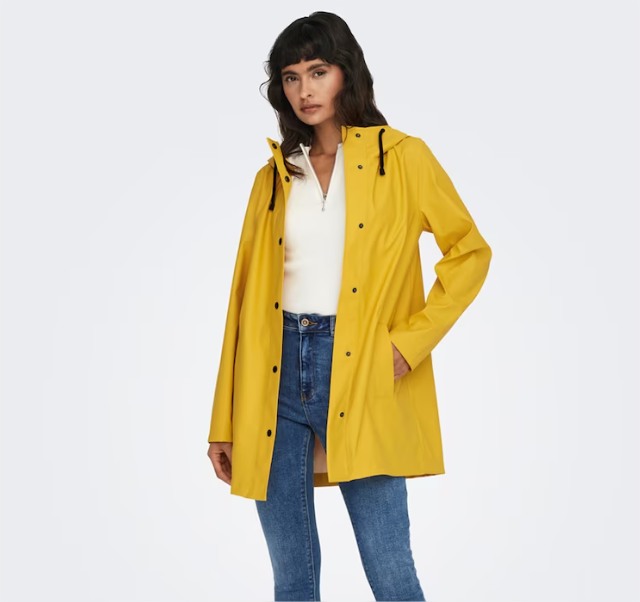 9 poncho Moncloa