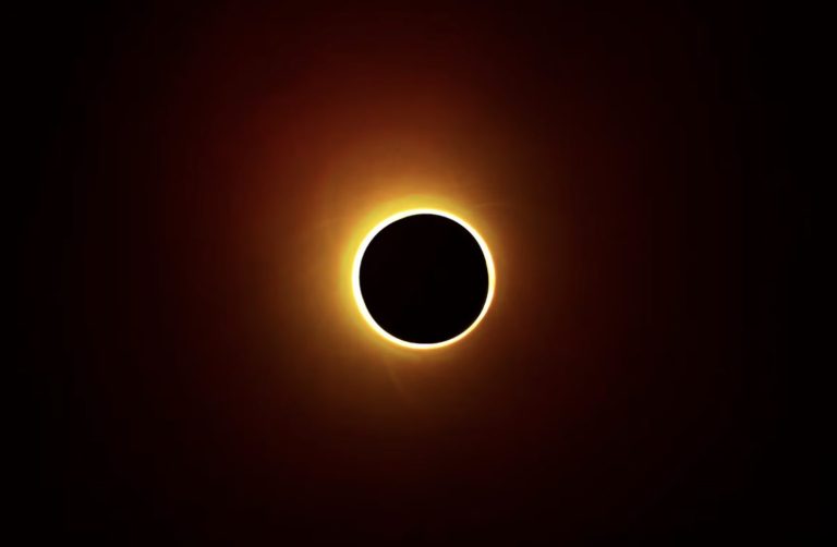 El próximo eclipse solar anular: un deslumbrante ‘Anillo de Fuego’ en el horizonte – fechas y destinos en España