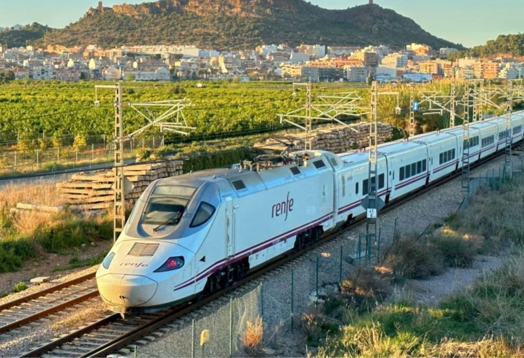 Línea de alta velocidad de RENFE