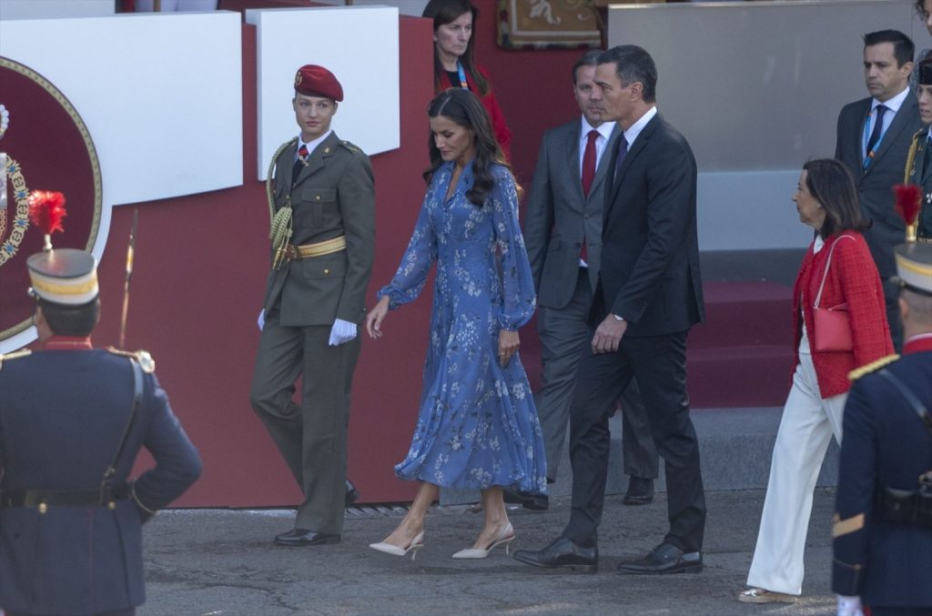 La Princesa Leonor y Pedro Sánchez el día del desfile del 12-O