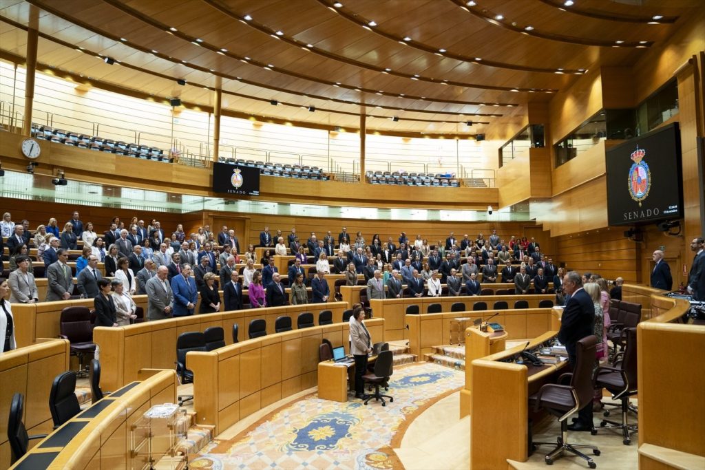 Feijóo presente controlar a Sánchez desde el Senado