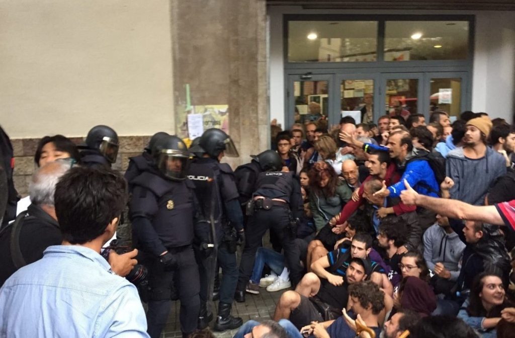 agentes policia nacional tarragona 1 O Moncloa