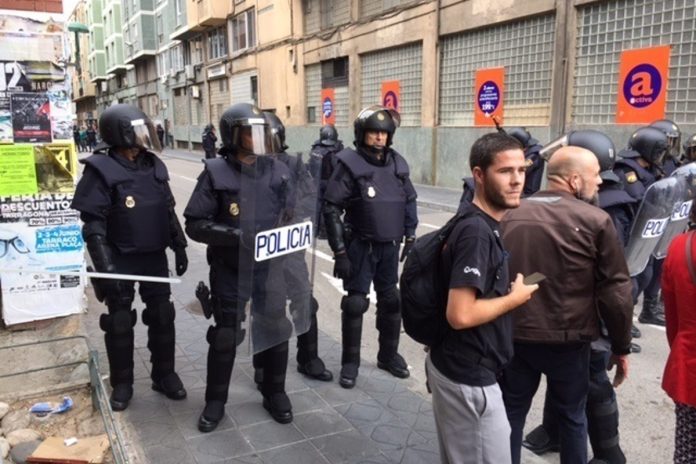 Los policías nacionales piden su absolución en las causas del 1-O por el pago de la amnistía