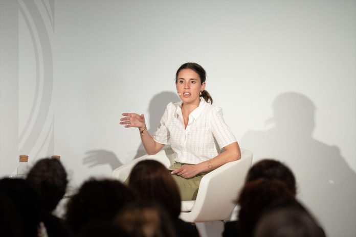 PSOE y Sumar exploran la reconciliación con Irene Montero