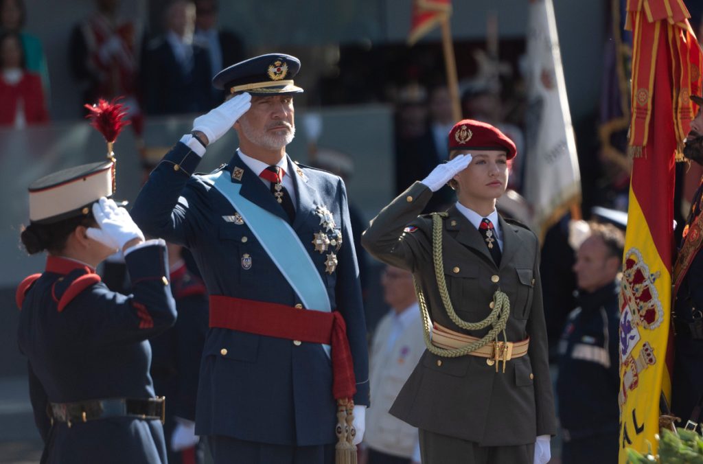 El Rey Felipe Vi Rinde Homenaje A Los Caídos Junto A La Princesa Leonor