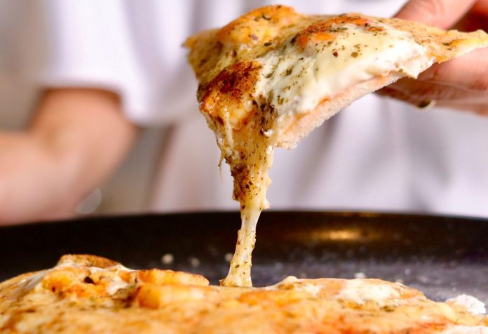 pizza precocinada