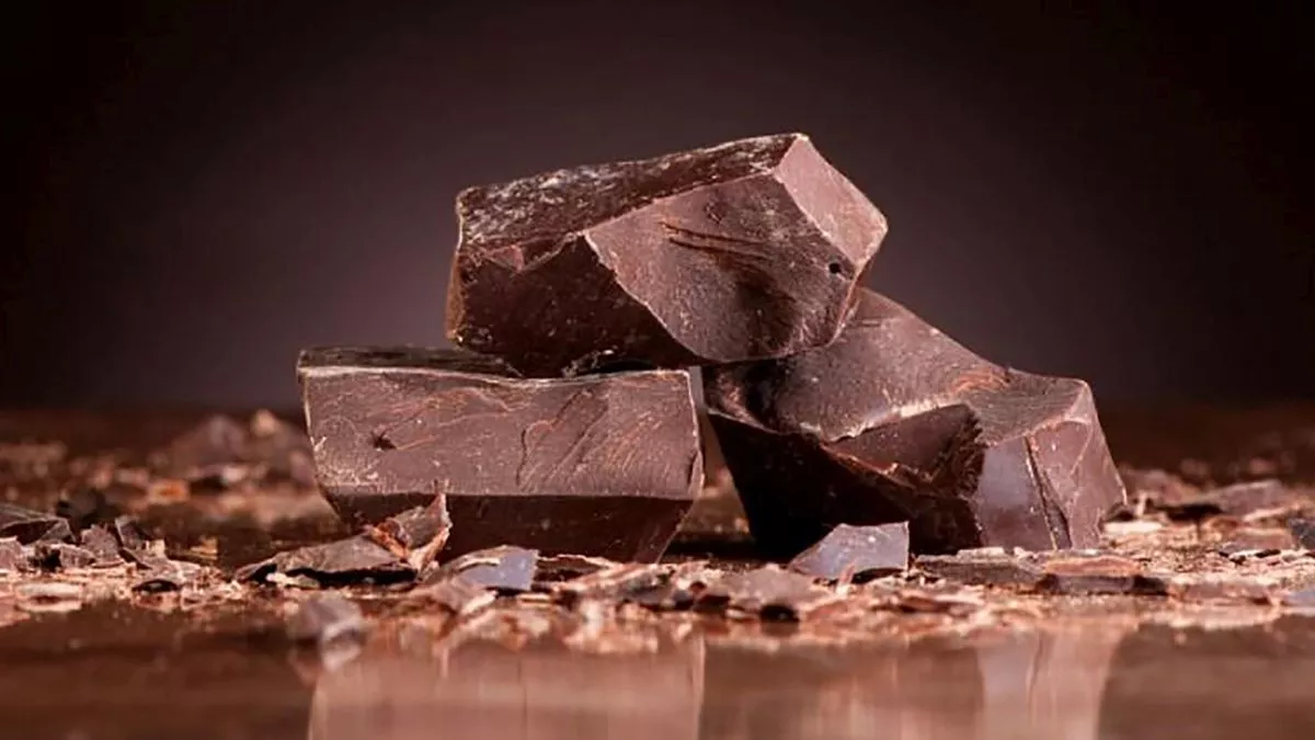 Descubre las tabletas de chocolate negro mejor valoradas por la OCU, ¡delicioso lujo garantizado! 2 Moncloa Chocolate Negro Valor 70% Cacao