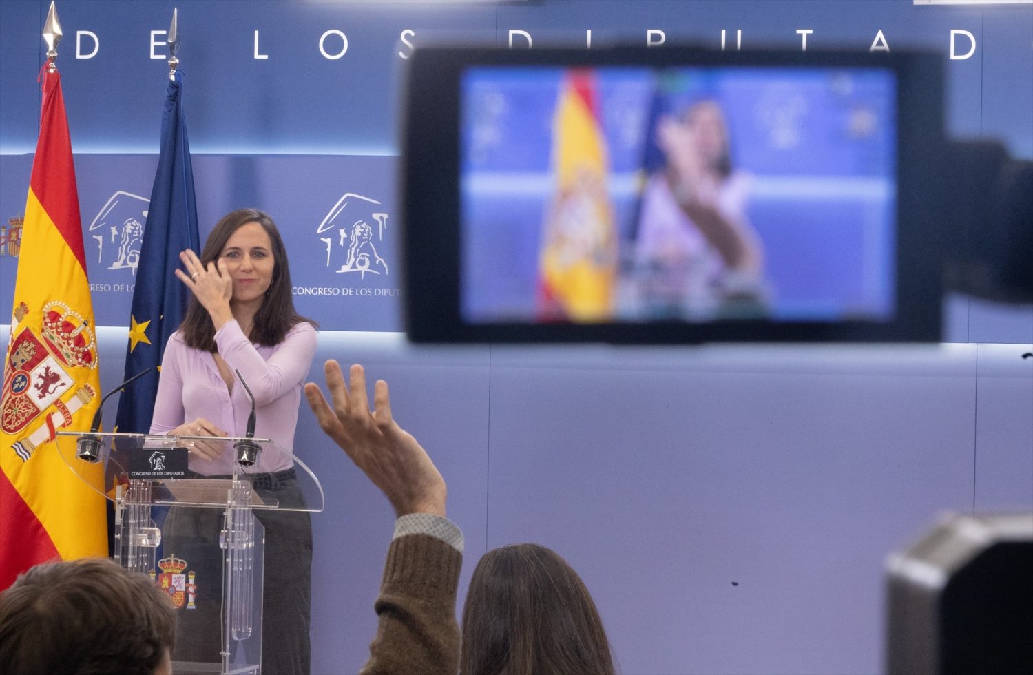 Podemos quiere Sánchez negocie con Podemos a partir de ahora todas las leyes que quiera aprobar