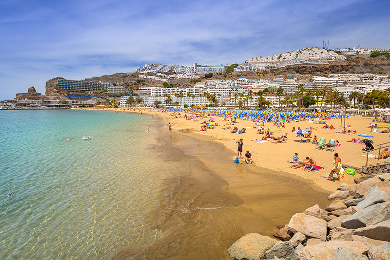 Canarias se reinventa: Un turismo sostenible y comprometido con la reducción de huella de carbono lidera el futuro 4 Moncloa El turismo rural y el agroturismo