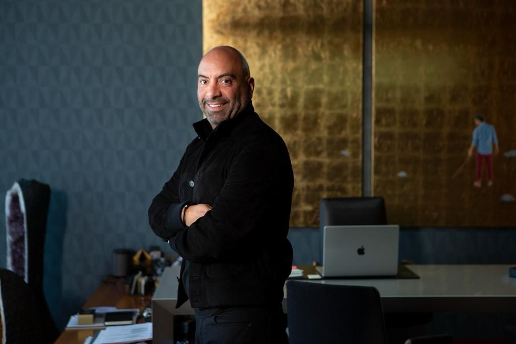 Jose Eshkenazi: Xavi y el Barça, comprometidos con la ayuda a los damnificados del huracán Otis en Acapulco 1 Moncloa Jose Eshkenazi Smeke Moncloa