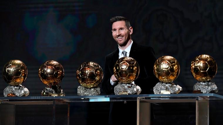 Lionel Messi Ballon dOr Trophies 100922 Moncloa