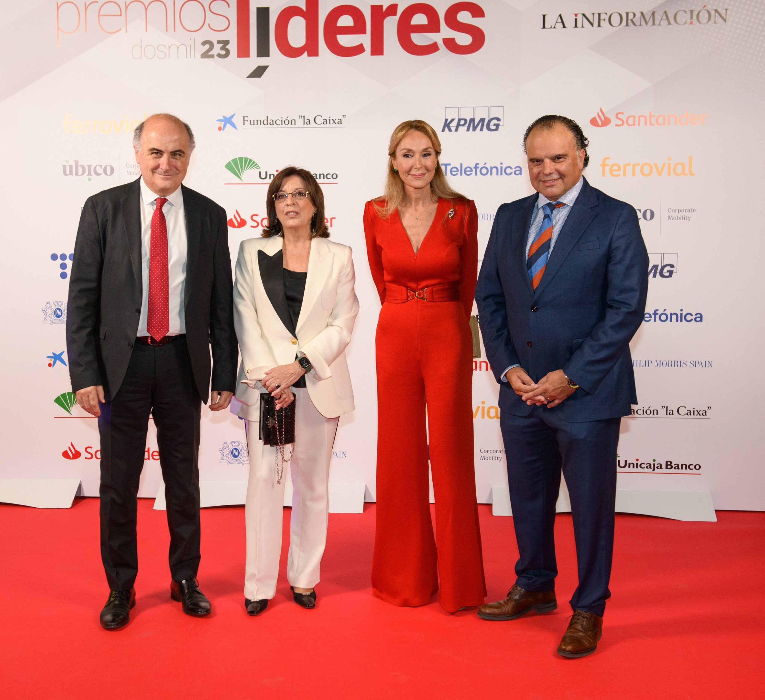 Premio Lideres de La Informacin 2023 scaled Moncloa