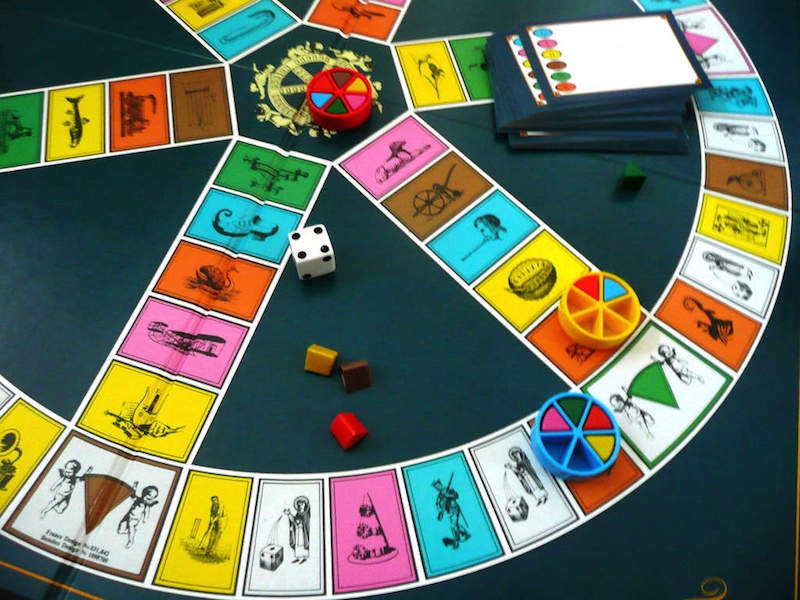 Monopoly, Pictionary, Operación… Los juegos de mesa que marcaron a una generación 4 Moncloa Trivial Pursuit