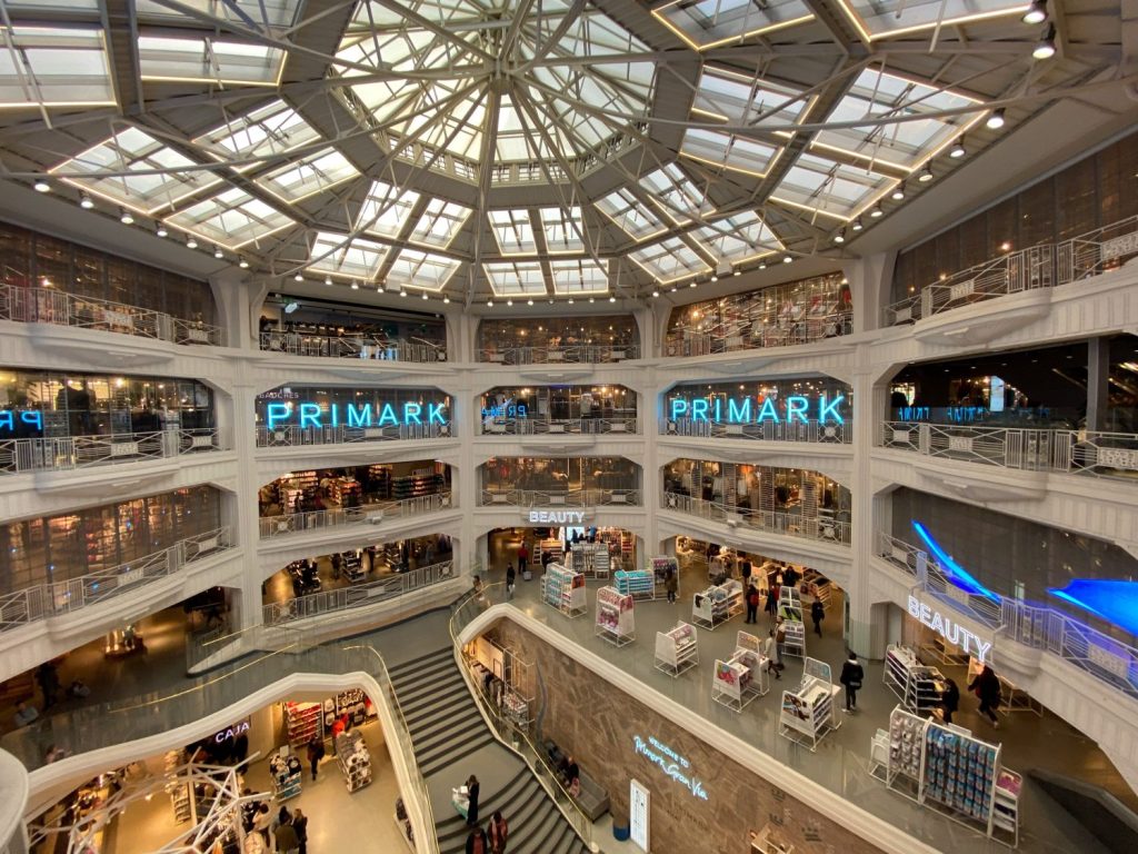 europapress 2638441 tienda cinco plantas primark gran via incrementar 15 sueldo empleados Moncloa