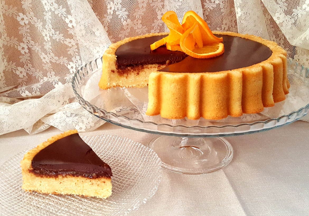 Descubre las tabletas de chocolate negro mejor valoradas por la OCU, ¡delicioso lujo garantizado! 5 Moncloa El chocolate negro como regalo especial