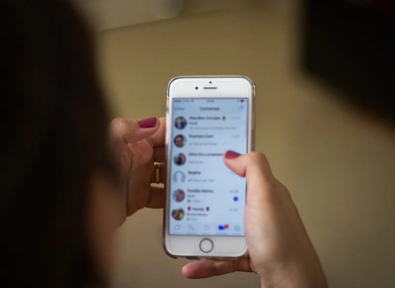 WhatsApp ilumina la Navidad con su encantador 'Modo navideño': descubre su magia y funcionalidades exclusivas 3 Moncloa META SIGUE PREPARANDO SINERGIAS ENTRE WHATSAPP E INSTAGRAM