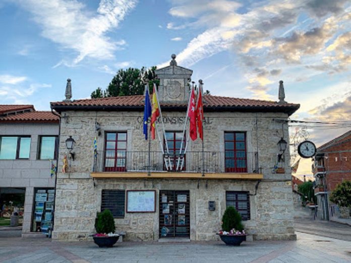 Crisis en la política rural madrileña: Renuncia una concejala de Más Madrid