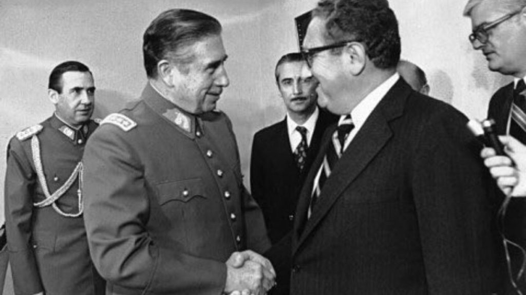 El oscuro legado en Latinoamerica de Kissinger apoyo el golpe 1200x675 1 Moncloa