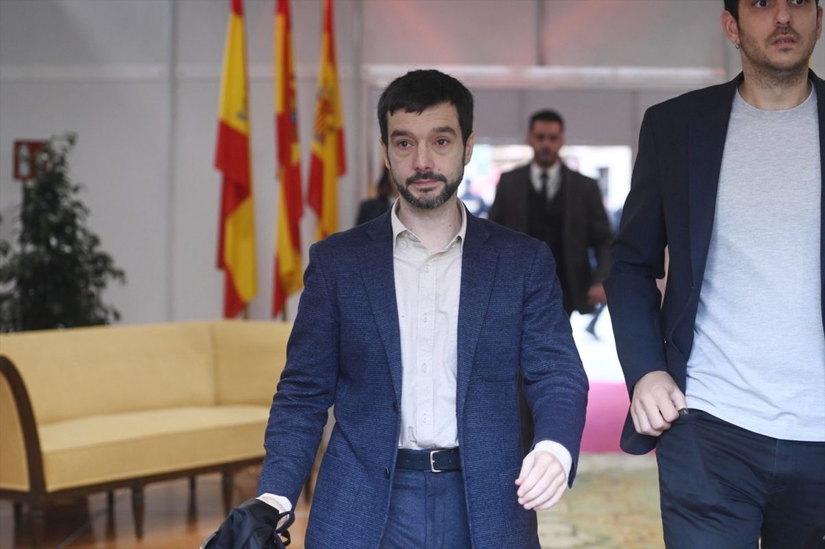 Pablo Bustinduy, ministro de Derechos Sociales es de quien depende las ayudas de la dependencia.