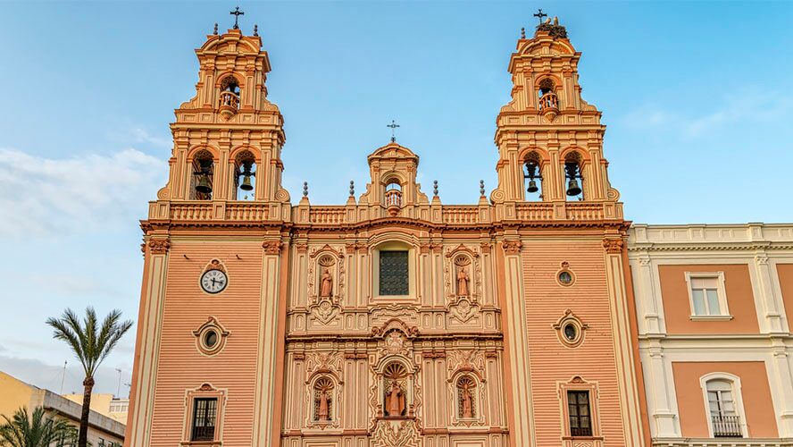 Desvelamos 5 fascinantes secretos de Huelva que te sorprenderán: una experiencia única que no puedes perderte 3 Moncloa HUELVA Moncloa