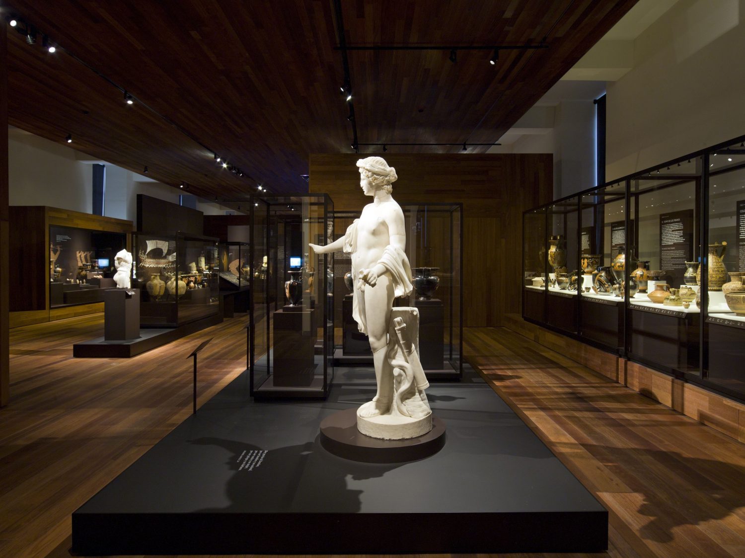Enigma histórico: un viaje único a los secretos mejor guardados del Museo Arqueológico Nacional de Madrid 2 Moncloa LA TECNOLOGÍA AL SERVICIO DEL PATRIMONIO