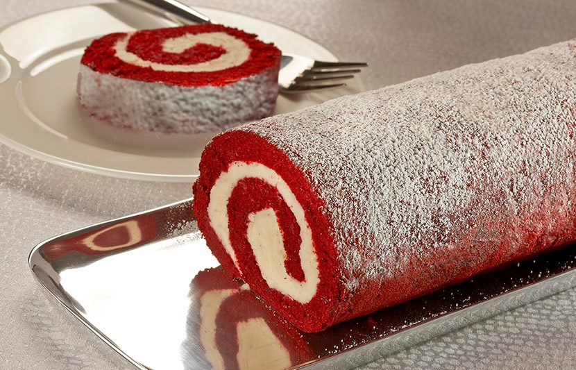 EL TRONCO RED VELVET Y CREMA DE QUESO COMO MANJAR NAVIDEÑO