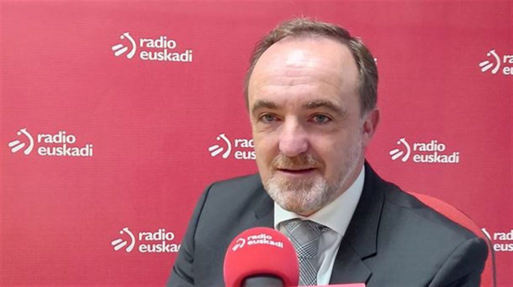 Una rebelión interna aborta la intentona de Javier Esparza de imponer la bicefalia en UPN 1 Moncloa Javier Esparza