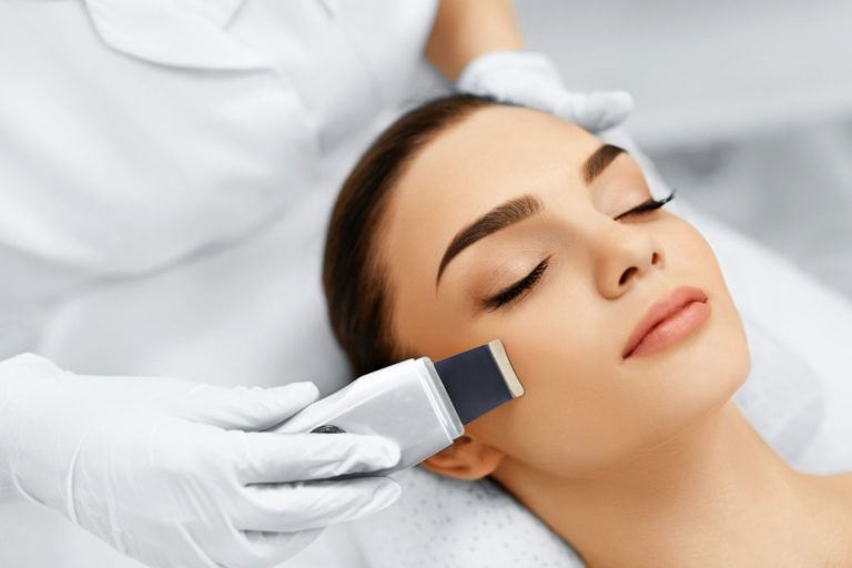 limpieza facial con ultrsonidos Moncloa