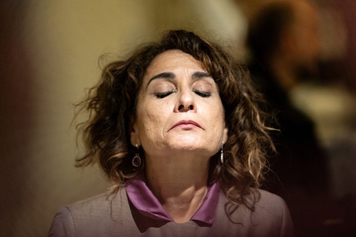 La vicepresidenta cuarta y ministra de Hacienda y Función Pública, María Jesús Montero