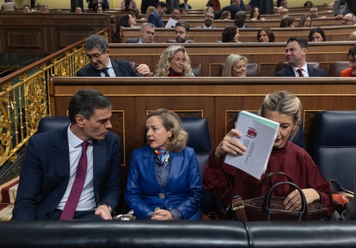 Yolanda Díaz da carpetazo a su etapa con Calviño con un rencor impropio en un Gobierno de coalición