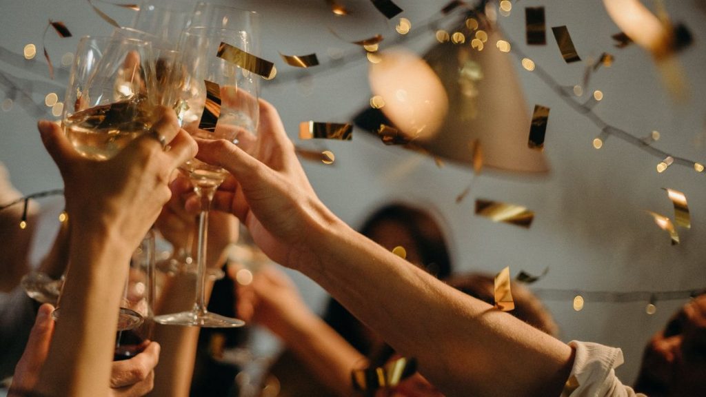 OCU alerta sobre la Nochevieja: ¡Descubre 4 claves para disfrutar de una fiesta de Fin de Año perfecta! 1 Moncloa nochevieja ocu Moncloa