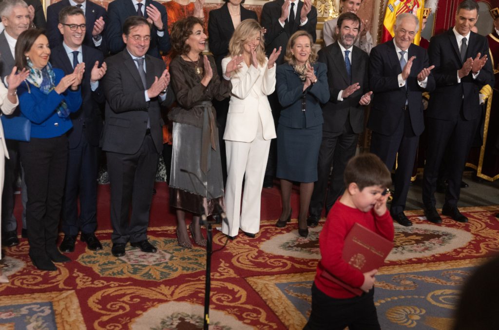 Pablo Ruiz Moreno, el gran protagonista en el Día de la Constitución, arropado por el Gobierno de Pedro Sánchez