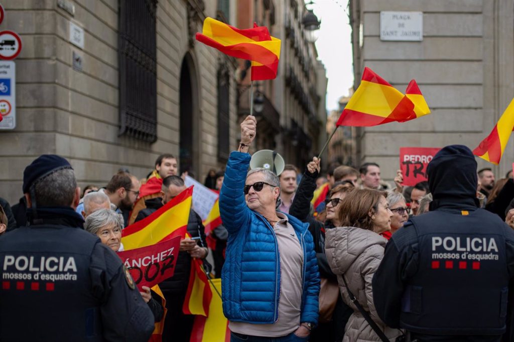 protestas sanchez Moncloa