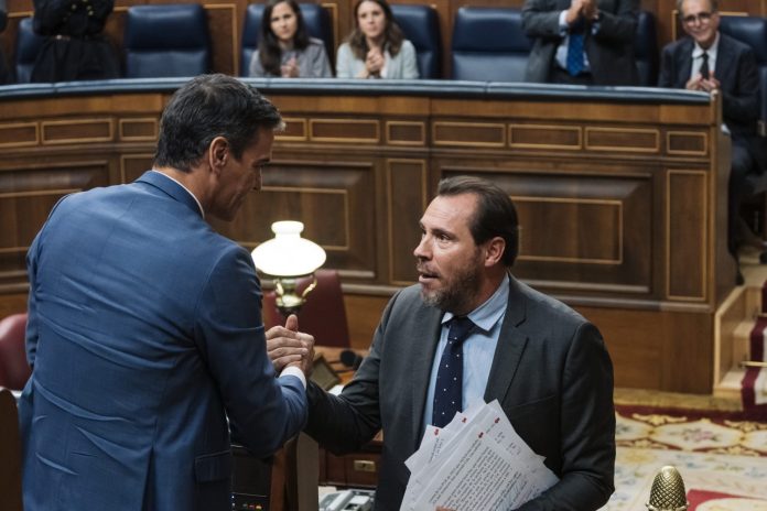 Puente se ha convertido en el mejor apoyo de Sanchez contra Díaz