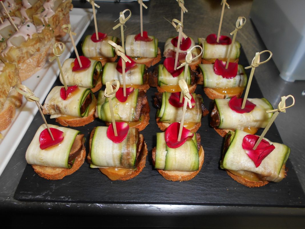 canapes por invitado
