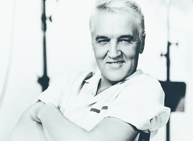 ELVIS PRESLEY, OTRO DE LOS FAMOSOS IMAGINADOS POR LA IA