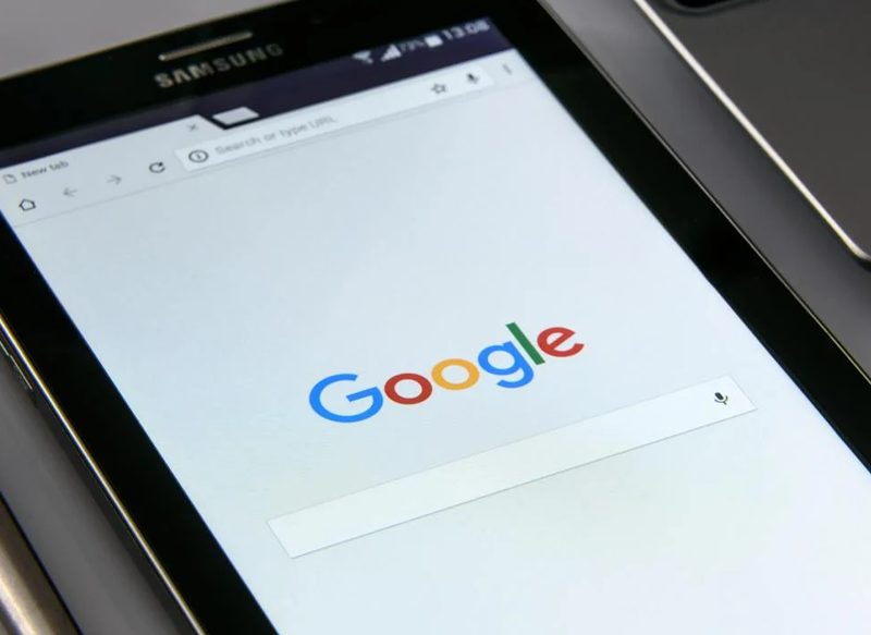 LA NECESIDAD DE PROTEGER LA PRIVACIDAD